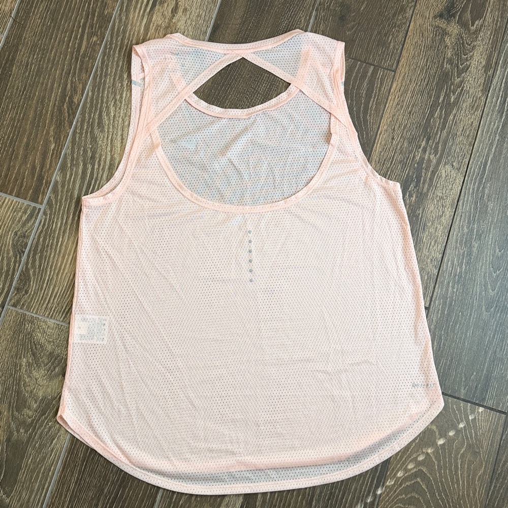 Nike Women’s Pink Breathe Mesh Running Tank/Nike Victory Shape High Support Bra - Picture 7 of 15
